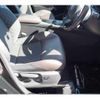toyota c-hr 2018 quick_quick_DAA-ZYX10_ZYX10-2135452 image 10