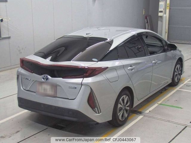 toyota prius-phv 2017 -TOYOTA--Prius PHV ZVW52-3043911---TOYOTA--Prius PHV ZVW52-3043911- image 2