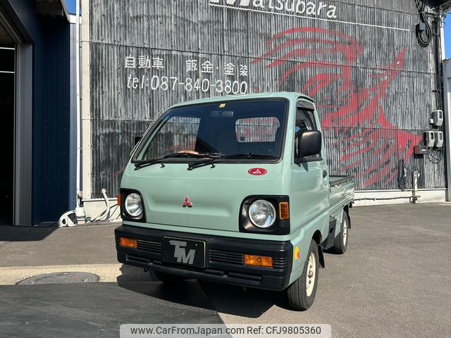 mitsubishi minicab-truck 1992 73fe51de880c969a53584a2753567430 image 1