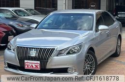 toyota crown-majesta 2015 CFJ1618778