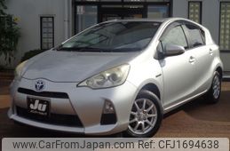 toyota aqua 2012 CFJ1694638
