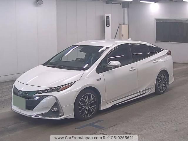 toyota prius-phv 2017 quick_quick_DLA-ZVW52_ZVW52-3062142 image 2