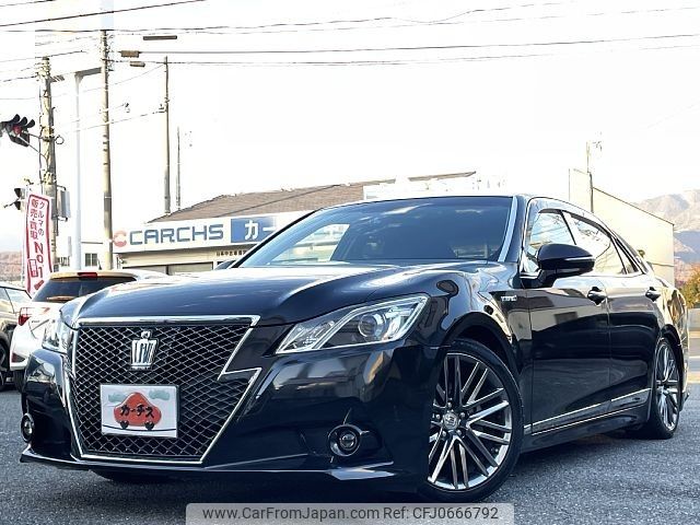 toyota crown 2013 -TOYOTA--Crown DAA-AWS210--AWS210-6004006---TOYOTA--Crown DAA-AWS210--AWS210-6004006- image 1