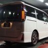 toyota noah 2018 GOO_JP_700100243030230304004 image 4