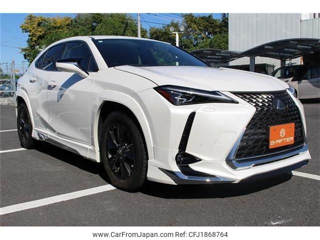 lexus ux 2019 CFJ1868764 image 2