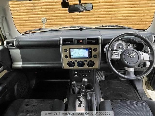 toyota fj-cruiser 2015 quick_quick_CBA-GSJ15W_GSJ15-0130259 image 2