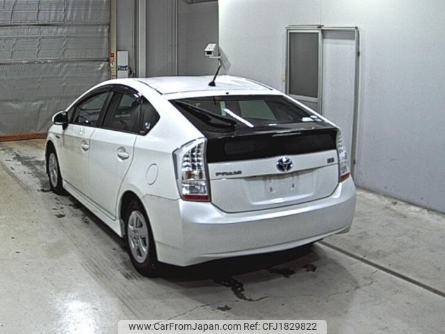 toyota prius 2011 CFJ1829822 image 2