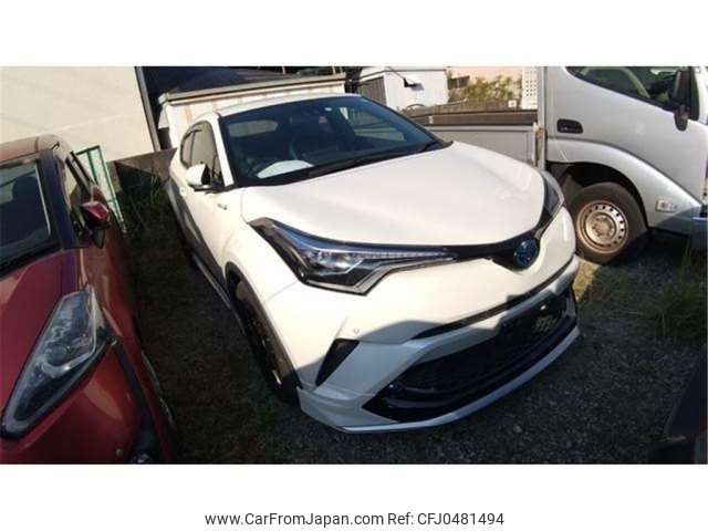 toyota c-hr 2019 -TOYOTA--C-HR DAA-ZYX10--ZYX10-2195968---TOYOTA--C-HR DAA-ZYX10--ZYX10-2195968- image 1