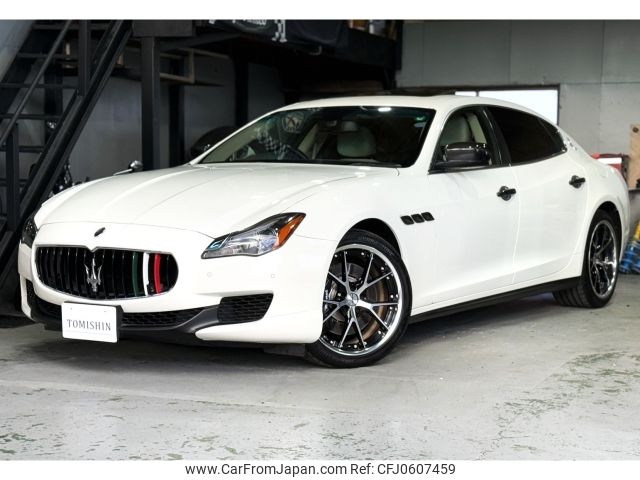 maserati quattroporte 2014 -MASERATI--Maserati Quattroporte ABA-MQP30A--ZAMRP56C001085080---MASERATI--Maserati Quattroporte ABA-MQP30A--ZAMRP56C001085080- image 1