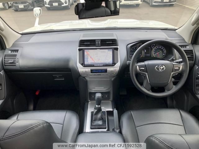 toyota land-cruiser-prado 2020 CFJ1592528 image 2