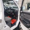 suzuki carry-truck 2001 GOO_JP_700102024930250615001 image 38