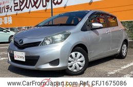 toyota vitz 2012 CFJ1675086