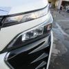 toyota voxy 2017 quick_quick_ZRR80W_ZRR80-0355778 image 11