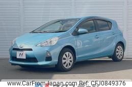 toyota aqua 2014 quick_quick_NHP10_NHP10-2308721