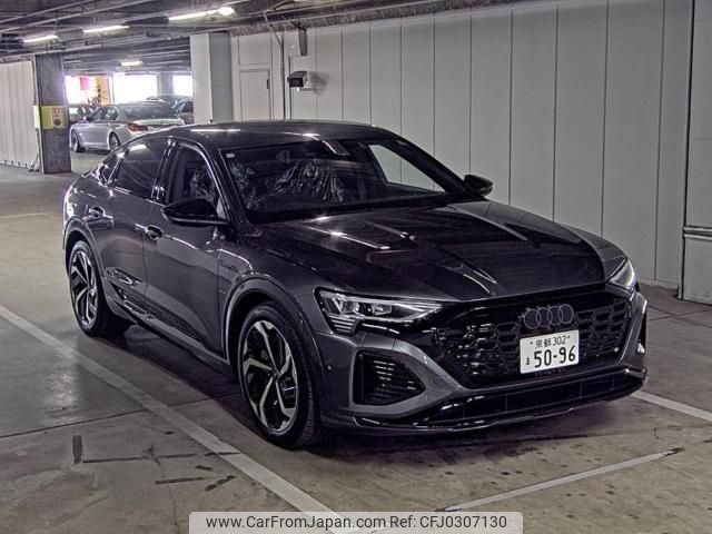 audi q8 2023 CFJ0307130 image 1