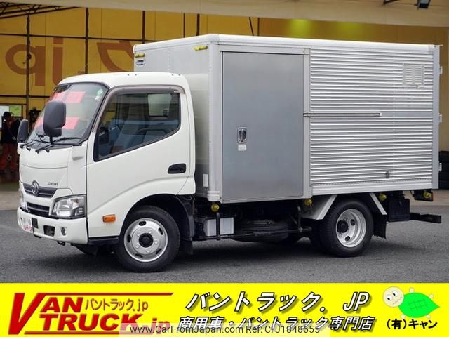 toyota dyna-truck 2017 CFJ1848655 image 1