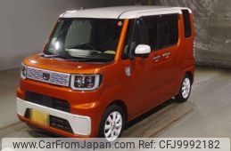 daihatsu wake 2015 CFJ9992182