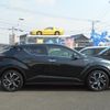 toyota c-hr 2017 quick_quick_DAA-ZYX10_ZYX10-2025388 image 4