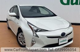 toyota prius 2017 -TOYOTA--Prius DAA-ZVW50--ZVW50-8074320---TOYOTA--Prius DAA-ZVW50--ZVW50-8074320-