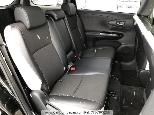 2018 Toyota Wish DBA-ZGE25W - Car Price $13,897