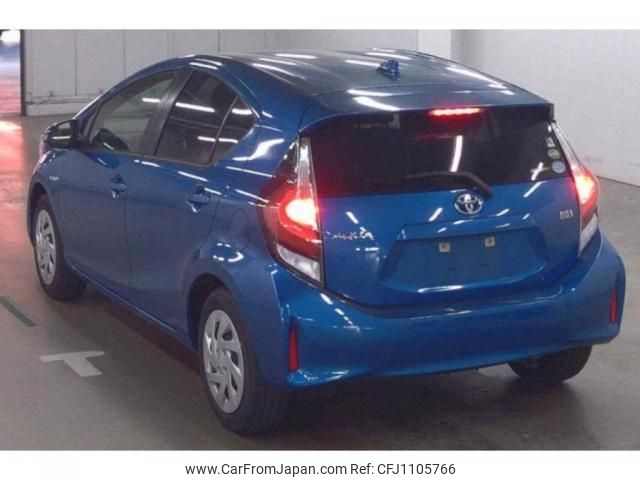 toyota aqua 2018 quick_quick_DAA-NHP10_6743479 image 2