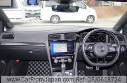 volkswagen golf 2018 GOO_JP_700070860530250110001