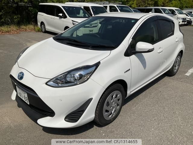 toyota aqua 2019 quick_quick_DAA-NHP10_2618888 image 2