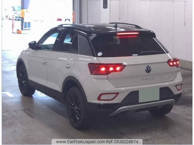 volkswagen t-roc 2024 quick_quick_3DA-A1DFF_WV6ZZZA1ZRV034305 image 2