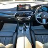 bmw 5-series 2020 quick_quick_JM20_WBAJM720X0BR94026 image 3