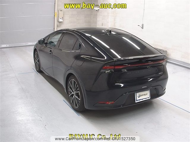 toyota prius 2023 CFJ1527350 image 2