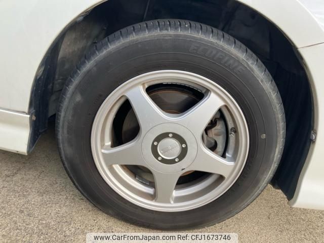 toyota isis 2010 CFJ1673746 image 2