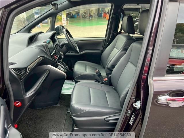 toyota esquire 2016 -TOYOTA--Esquire DBA-ZRR80G--ZRR80-0237674---TOYOTA--Esquire DBA-ZRR80G--ZRR80-0237674- image 2