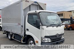 toyota dyna-truck 2017 CFJ1489887