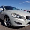 volvo v60 2011 N2024090147A-10 image 2