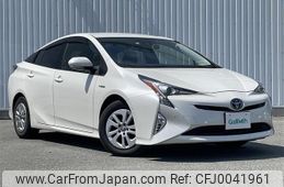 toyota prius 2017 -TOYOTA--Prius DAA-ZVW50--ZVW50-8058321---TOYOTA--Prius DAA-ZVW50--ZVW50-8058321-