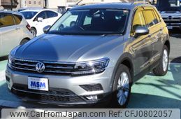 volkswagen tiguan 2019 -VOLKSWAGEN 【盛岡 300ﾂ8301】--VW Tiguan 5NDFGF--KW843297---VOLKSWAGEN 【盛岡 300ﾂ8301】--VW Tiguan 5NDFGF--KW843297-