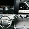 toyota prius-phv 2017 quick_quick_DLA-ZVW52_ZVW52-3039290 image 7