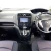 nissan serena 2013 504928-926652 image 1