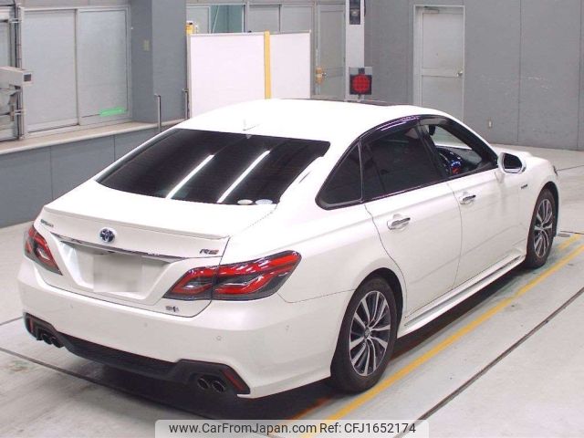 toyota crown 2018 CFJ1652174 image 2