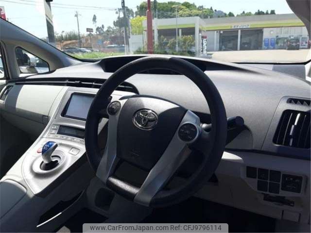 toyota prius 2013 -TOYOTA--Prius DAA-ZVW30--ZVW30-1691081---TOYOTA--Prius DAA-ZVW30--ZVW30-1691081- image 2