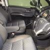toyota voxy 2016 CFJ1599869 image 10