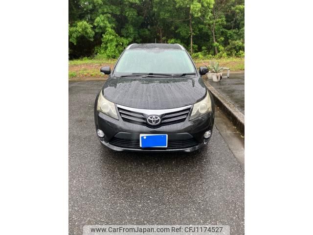 toyota avensis 2013 -TOYOTA--Avensis Wagon DBA-ZRT272W--ZRT272-0007806---TOYOTA--Avensis Wagon DBA-ZRT272W--ZRT272-0007806- image 1