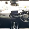 toyota c-hr 2018 quick_quick_DAA-ZYX10_ZYX10-2141683 image 4