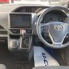 toyota voxy 2019 -TOYOTA--Voxy DBA-ZRR80G--ZRR80-0563985---TOYOTA--Voxy DBA-ZRR80G--ZRR80-0563985- image 7