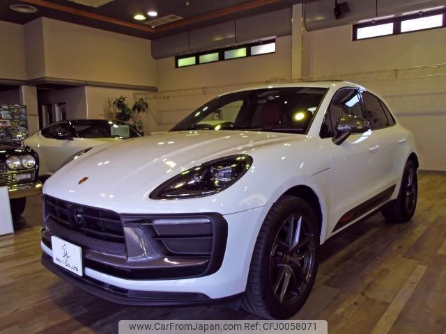 porsche macan 2023 quick_quick_3BA-J1NT_WP1ZZZ95ZPLB11905 image 1