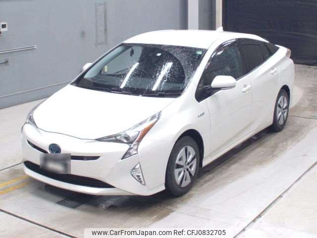 toyota prius 2016 -TOYOTA--Prius DAA-ZVW55--ZVW55-8015406---TOYOTA--Prius DAA-ZVW55--ZVW55-8015406- image 1