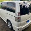 toyota voxy 2002 CFJ1754451 image 2