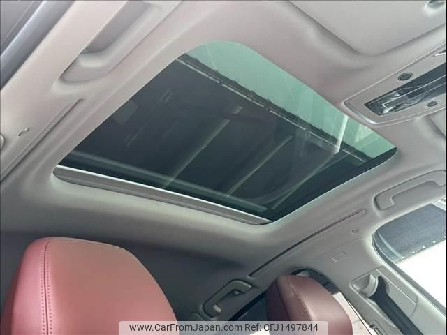 audi a8 2022 quick_quick_3AA-F8CXYF_WAUZZZF87MN013963 image 2