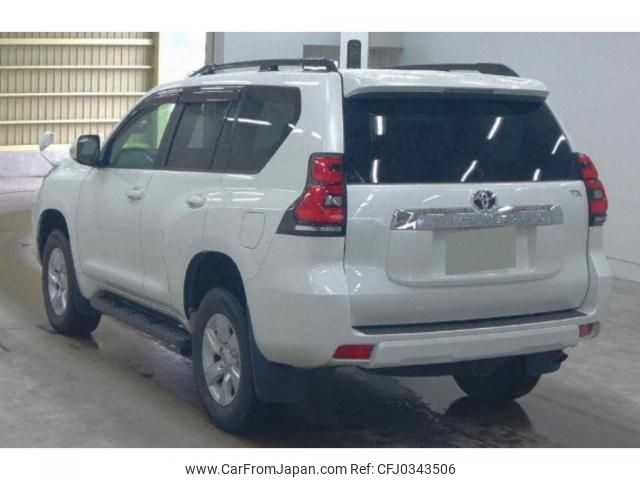 toyota land-cruiser-prado 2021 quick_quick_3DA-GDJ150W_GDJ150-0057440 image 2