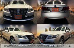 toyota crown-hybrid 2013 CFJ1826904